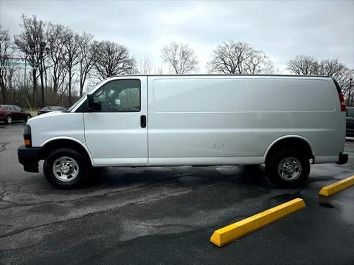 2021 Chevrolet Express 2500 RWD 2500 Extended Wheelbase WT