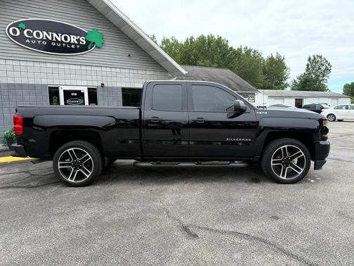 2018 Chevrolet Silverado 1500 Custom