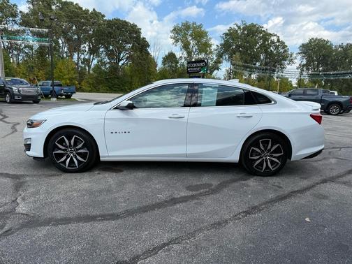 2024 Chevrolet Malibu FWD RS