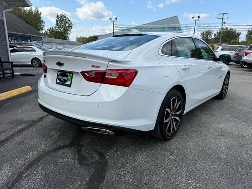 2024 Chevrolet Malibu FWD RS