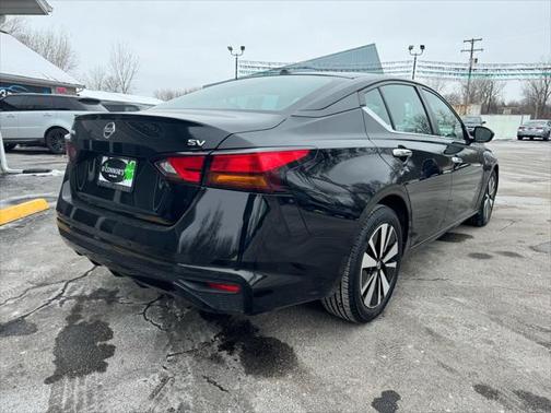 2021 Nissan Altima 2.5 SV