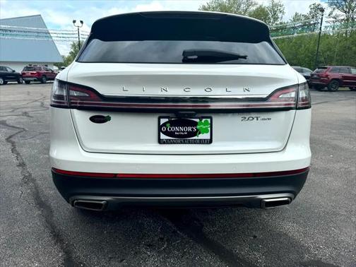 2020 Lincoln Nautilus Standard