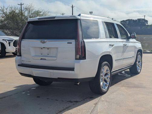 2016 Cadillac Escalade Platinum