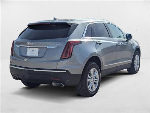 2025 Cadillac XT5 Luxury
