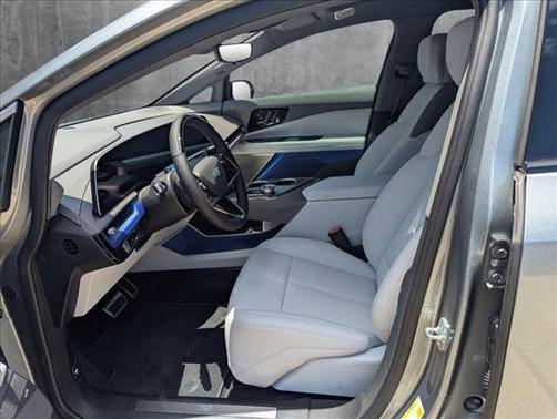 2025 Cadillac OPTIQ Luxury