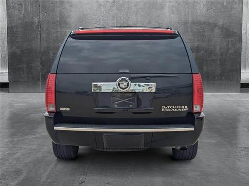 2011 Cadillac Escalade Base