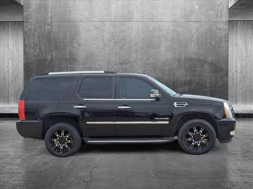 2011 Cadillac Escalade Base