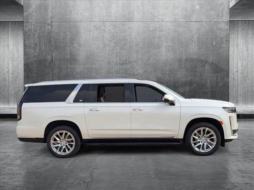 2023 Cadillac Escalade ESV Premium Luxury