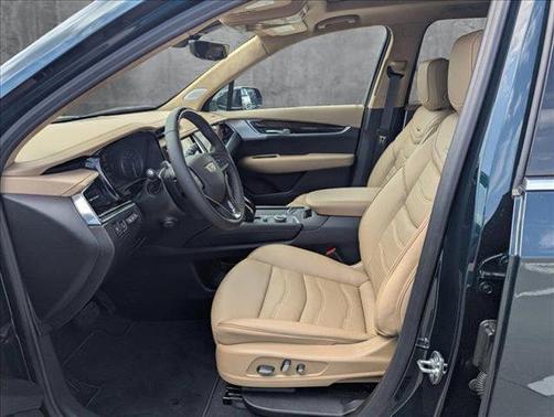 2025 Cadillac XT6 Premium Luxury FWD