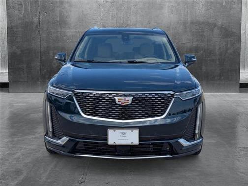 2025 Cadillac XT6 Premium Luxury FWD