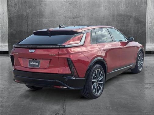 2024 Cadillac LYRIQ Sport