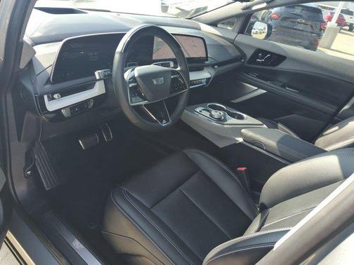 2026 Cadillac OPTIQ Premium Sport