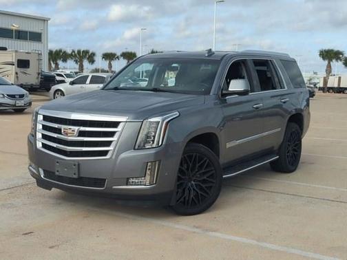 2018 Cadillac Escalade Premium Luxury