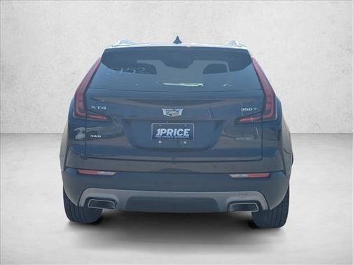 2022 Cadillac XT4 Premium Luxury