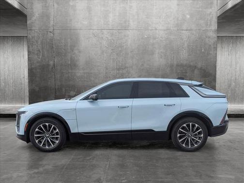 2024 Cadillac LYRIQ Sport