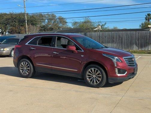 2017 Cadillac XT5 Luxury