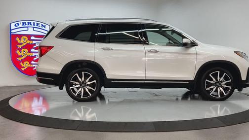 2022 Honda Pilot AWD Elite