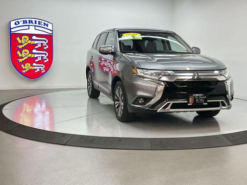 2020 Mitsubishi Outlander SE