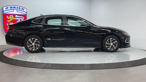 2023 Hyundai SONATA Hybrid Base
