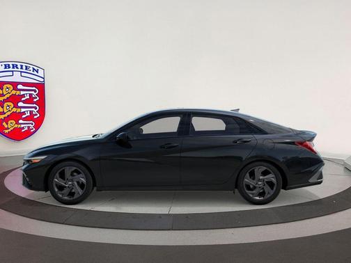 Abyss Black 2026 Hyundai ELANTRA Sport