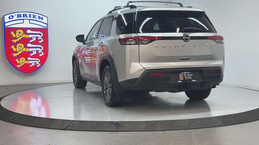 2024 Nissan Pathfinder SV 4WD