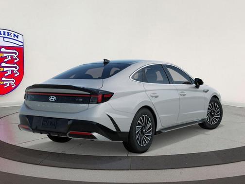 2026 Hyundai SONATA Hybrid SE
