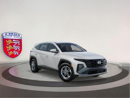 Serenity White Pearl 2026 Hyundai TUCSON SE