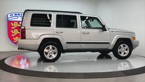 2007 Jeep Commander Sport