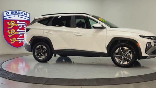 Creamy White Pearl 2025 Hyundai TUCSON Hybrid SEL Convenience