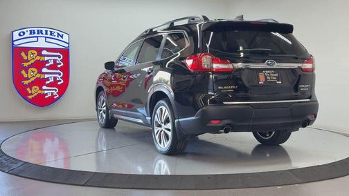 Crystal Black Silica 2020 Subaru Ascent Limited 7-Passenger