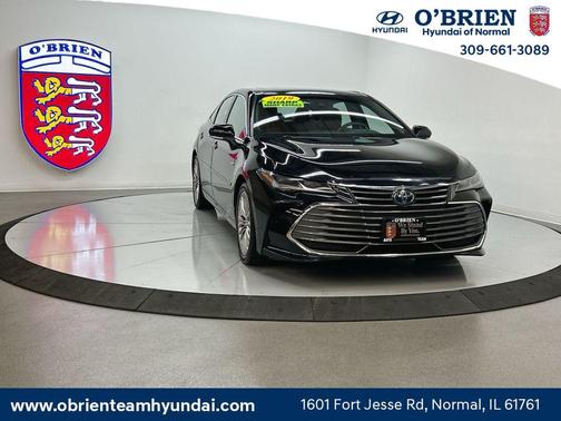 2019 Toyota Avalon Hybrid 