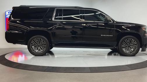 2020 Chevrolet Suburban LT