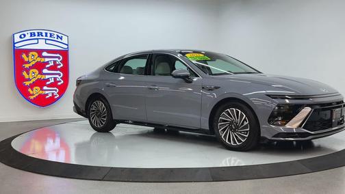 2024 Hyundai SONATA Hybrid Limited