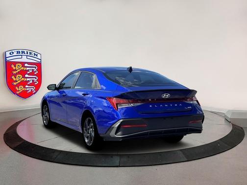 2026 Hyundai ELANTRA HEV SEL Sport