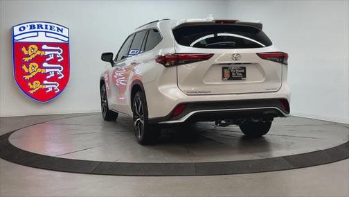 2022 Toyota Highlander XSE