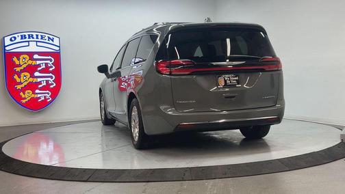 2022 Chrysler Pacifica Limited