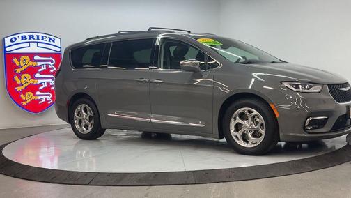 2022 Chrysler Pacifica Limited