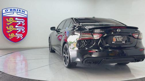 Super Black 2021 Nissan Maxima 3.5 SR
