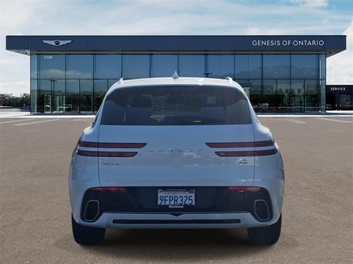 2023 Genesis GV70 2.5T
