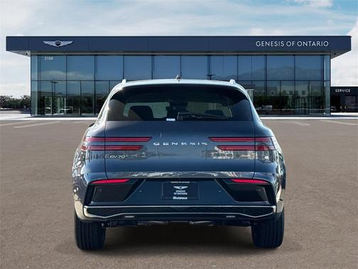 2026 Genesis GV70 2.5T
