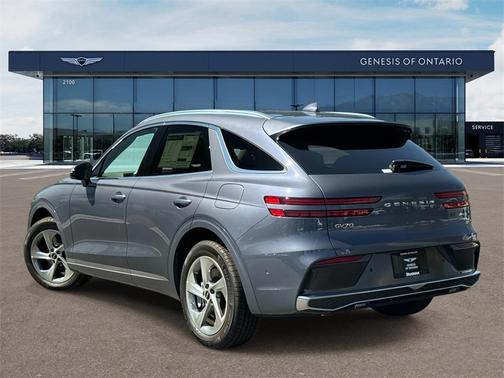 2026 Genesis GV70 2.5T Advanced