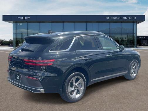 Vik Black 2026 Genesis GV70 2.5T