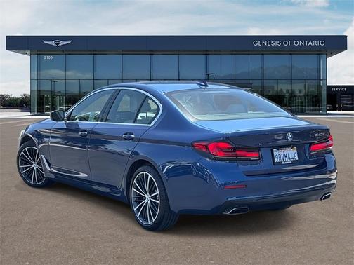 2022 BMW 540 i