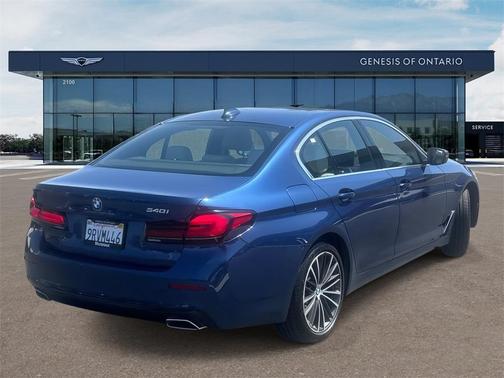 2022 BMW 540 i