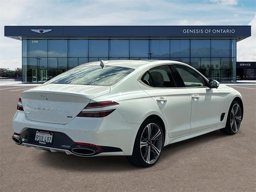 2025 Genesis G70 3.3T Sport Advanced