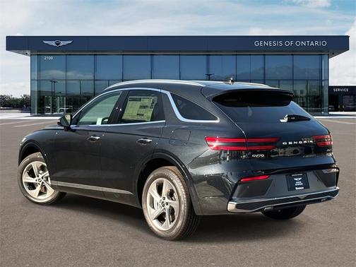 2026 Genesis GV70 2.5T