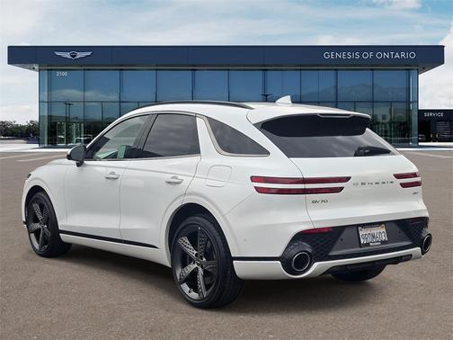 2025 Genesis GV70 2.5T