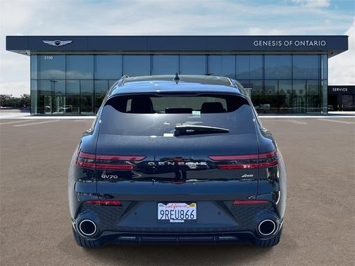 2025 Genesis GV70 2.5T