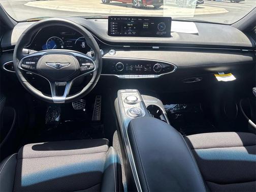 2025 Genesis GV70 2.5T