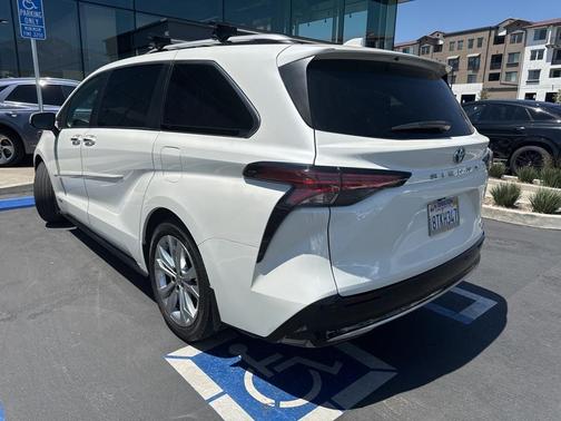 2021 Toyota Sienna